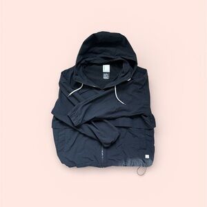 Vuori Windbreaker